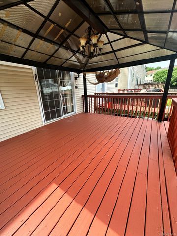 60 Peach Place, Middletown, NY 10940