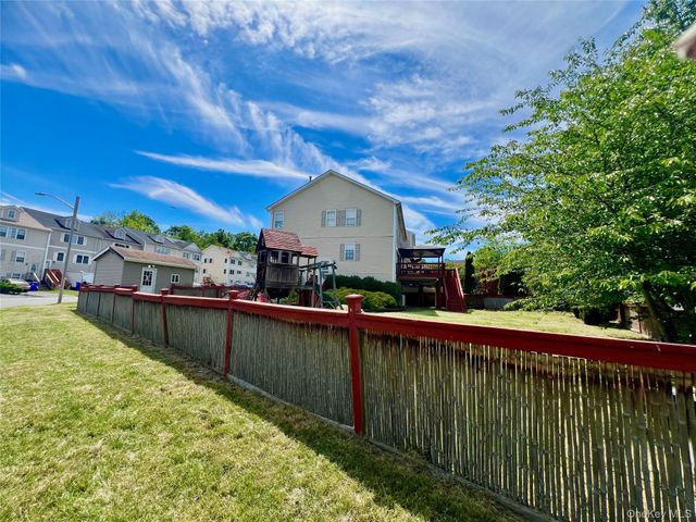 60 Peach Place, Middletown, NY 10940