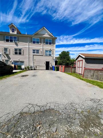 60 Peach Place, Middletown, NY 10940