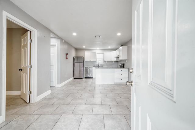 365 Audrey Lane 365, Houston, TX 77015