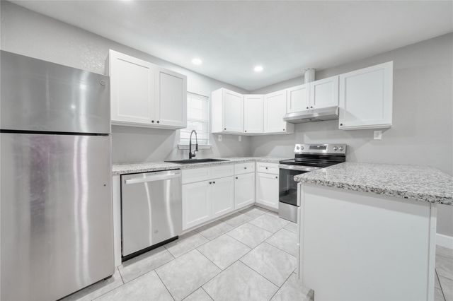 365 Audrey Lane 365, Houston, TX 77015