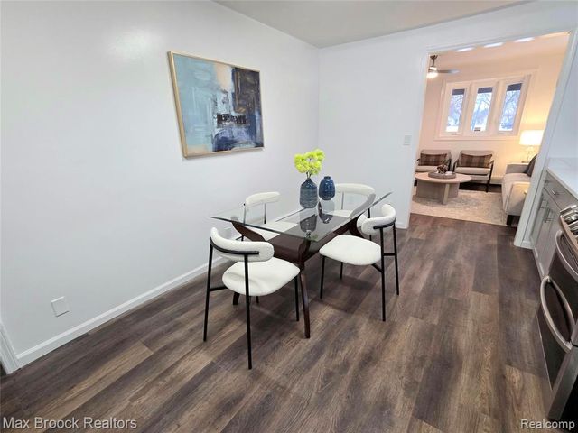 20916 Pinecrest Street, Taylor, MI 48180