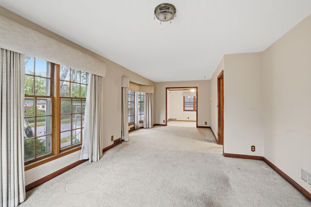3244 21st Avenue S, Minneapolis, MN 55407