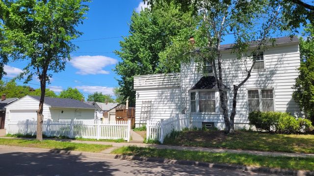 3244 21st Avenue S, Minneapolis, MN 55407