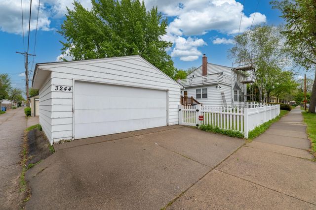 3244 21st Avenue S, Minneapolis, MN 55407