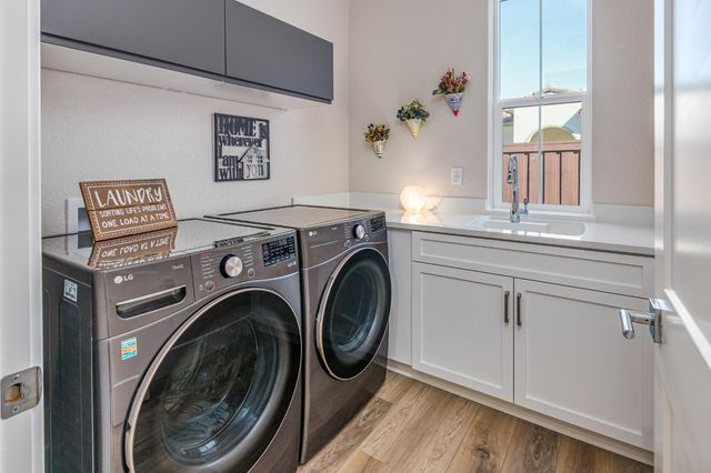 4193 Grey Hawk St, Folsom, CA 95630