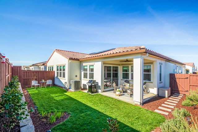 4193 Grey Hawk St, Folsom, CA 95630