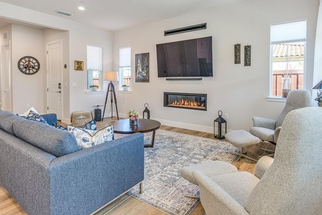 4193 Grey Hawk St, Folsom, CA 95630