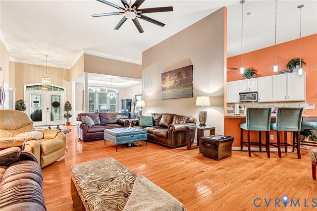 8365 Buckard Dr, Mechanicsville, VA 23111