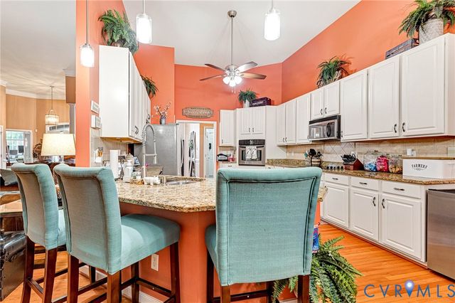 8365 Buckard Dr, Mechanicsville, VA 23111