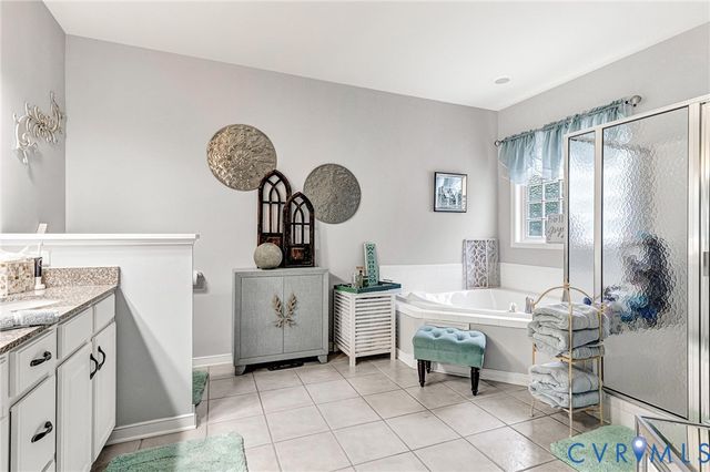 8365 Buckard Dr, Mechanicsville, VA 23111