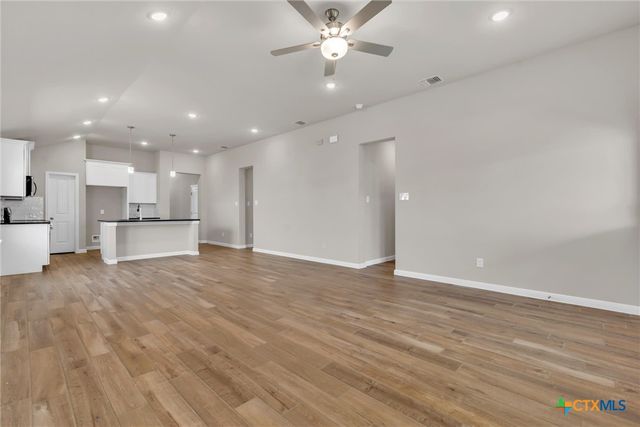 611 Waylon Circle, Killeen, TX 76542