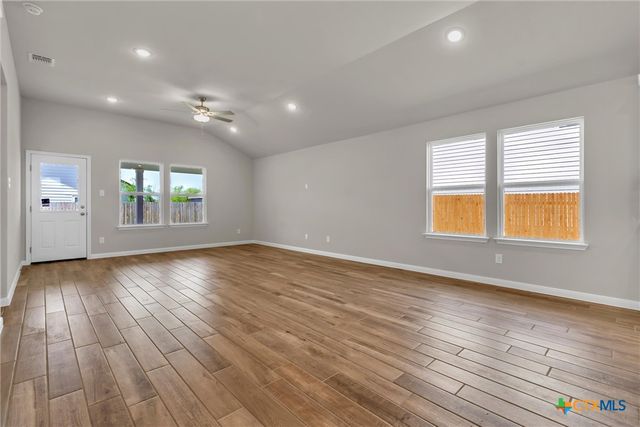 611 Waylon Circle, Killeen, TX 76542