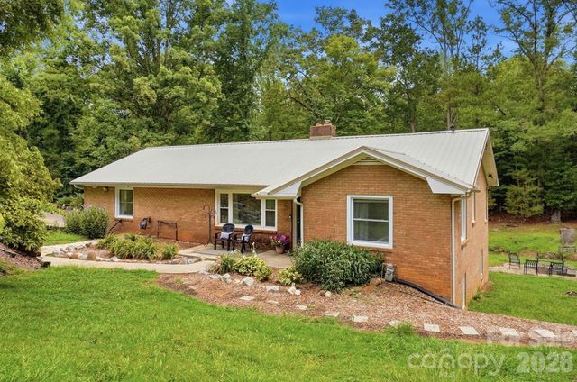 1021 Wedgewood Road, Lancaster, SC 29720