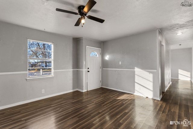 1411 DEVILLE STREET, Wichita Falls, TX 76306