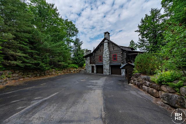 140 Peninsula Way, Lake Placid, NY 12946