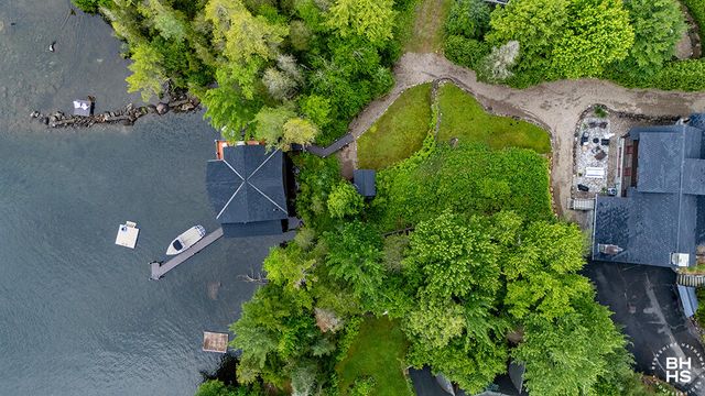 140 Peninsula Way, Lake Placid, NY 12946