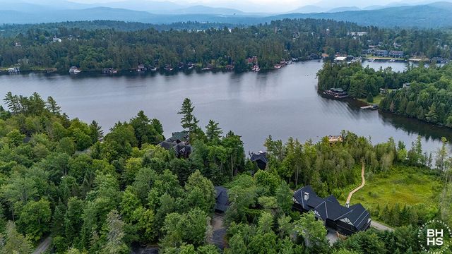 140 Peninsula Way, Lake Placid, NY 12946
