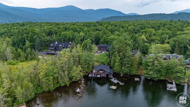 140 Peninsula Way, Lake Placid, NY 12946