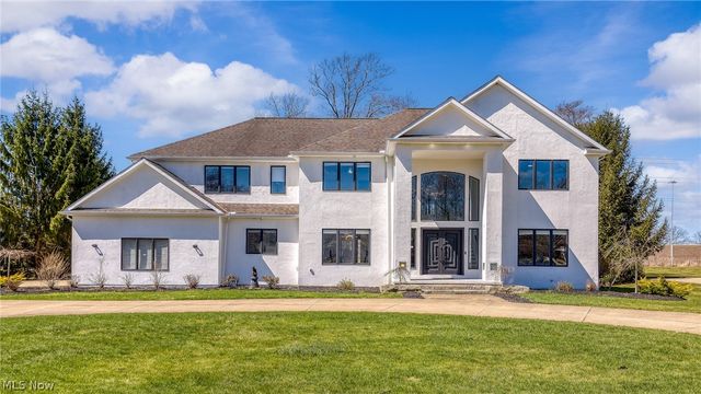 2504 Ginger Wren Road, Pepper Pike, OH 44124