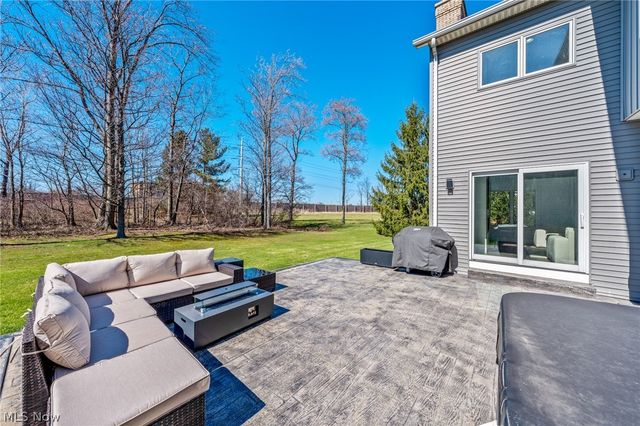 2504 Ginger Wren Road, Pepper Pike, OH 44124