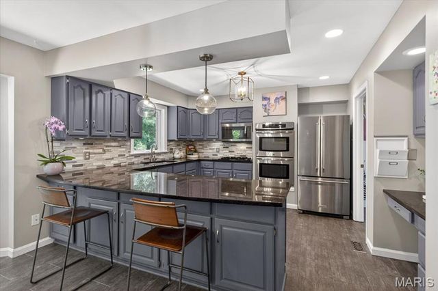 2416 Powders Mill Drive, Wildwood, MO 63005