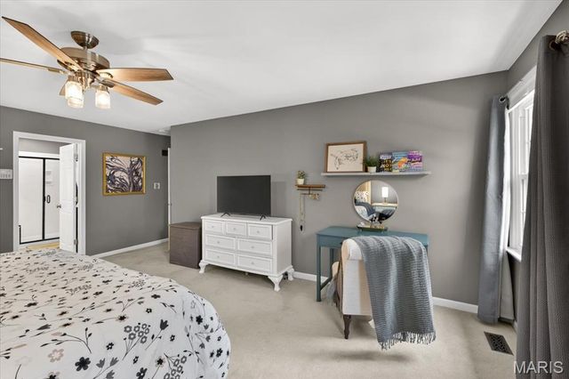 2416 Powders Mill Drive, Wildwood, MO 63005