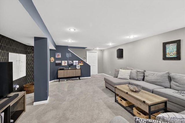2416 Powders Mill Drive, Wildwood, MO 63005
