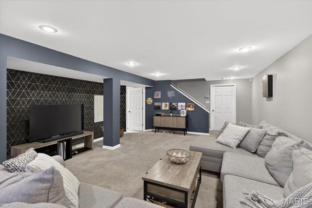 2416 Powders Mill Drive, Wildwood, MO 63005