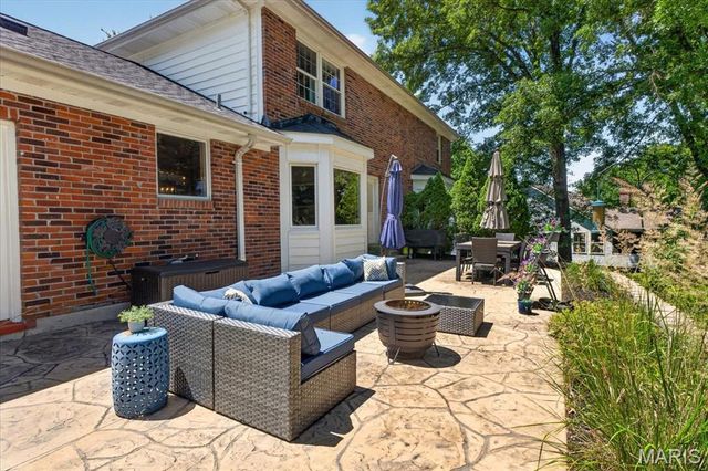 2416 Powders Mill Drive, Wildwood, MO 63005