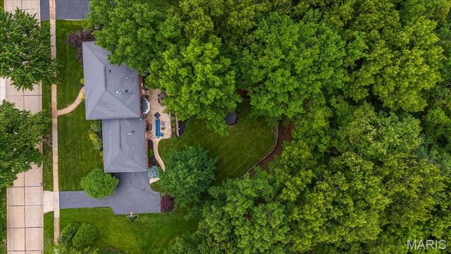 2416 Powders Mill Drive, Wildwood, MO 63005