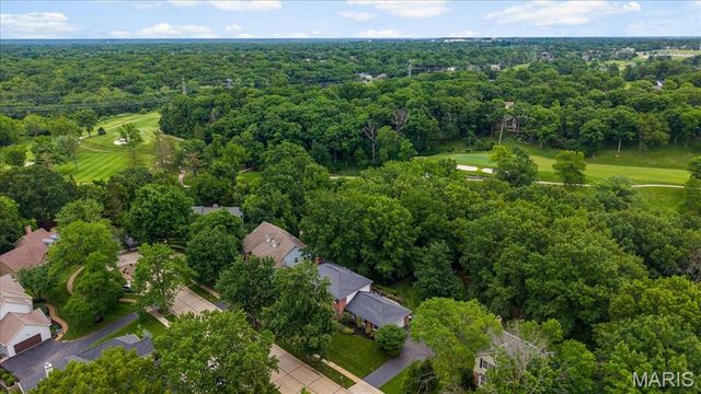 2416 Powders Mill Drive, Wildwood, MO 63005