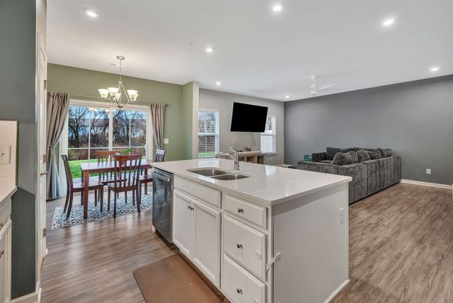 1436 CARDEROCK SPRINGS DRIVE, Gallatin, TN 37066