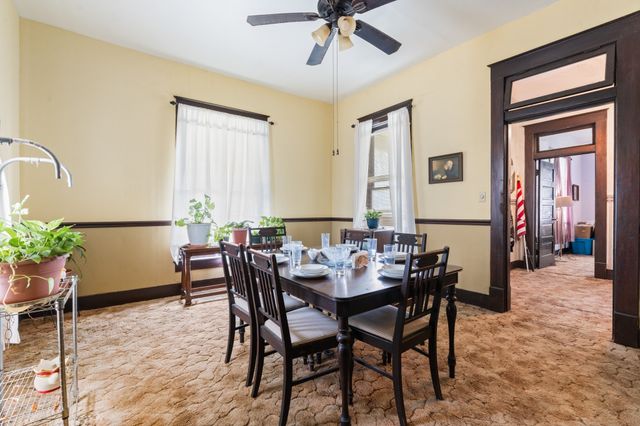 407 N Wilhite Street, Cleburne, TX 76031