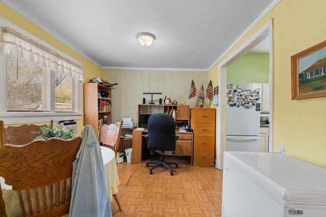 407 N Wilhite Street, Cleburne, TX 76031