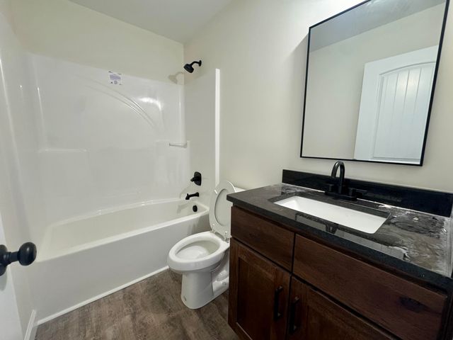 112 Bow Bridge Drive, Berea, KY 40403