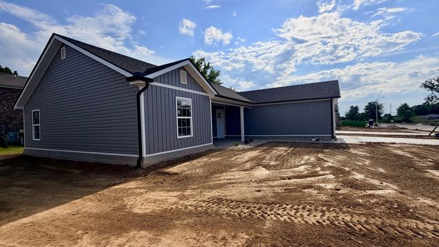 112 Bow Bridge Drive, Berea, KY 40403