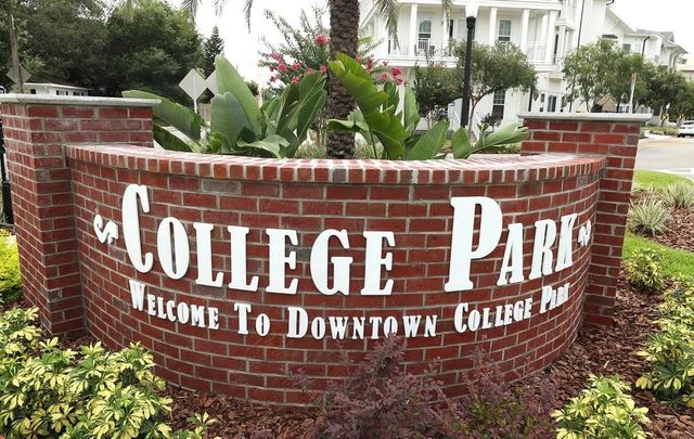 728 ELLWOOD AVENUE B, Orlando, FL 32804