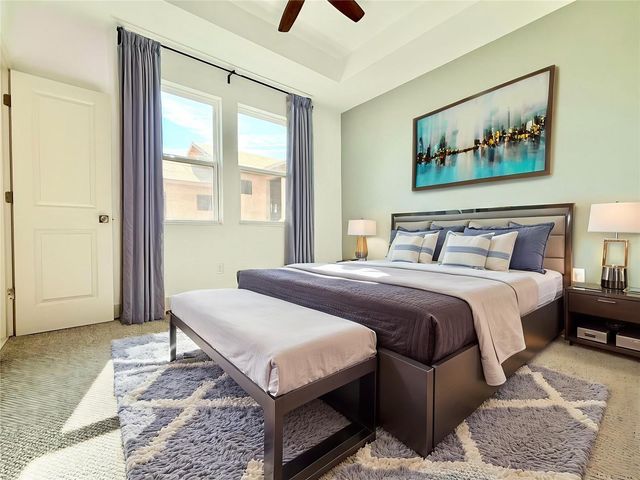 728 ELLWOOD AVENUE B, Orlando, FL 32804