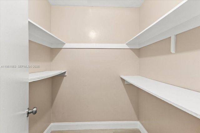 1340 NW 8th Ave 1340, Fort Lauderdale, FL 33311