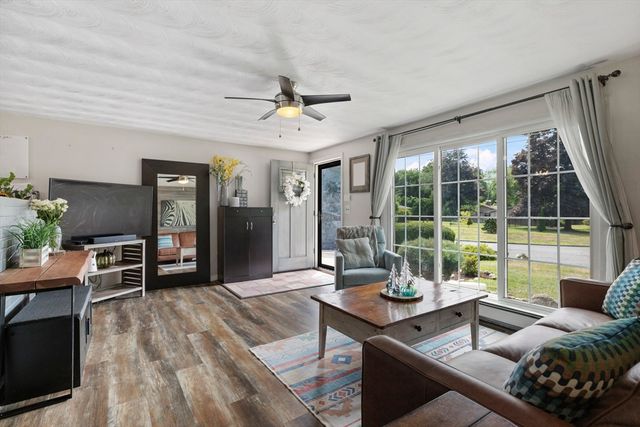 15 Michael Rd, Framingham, MA 01701