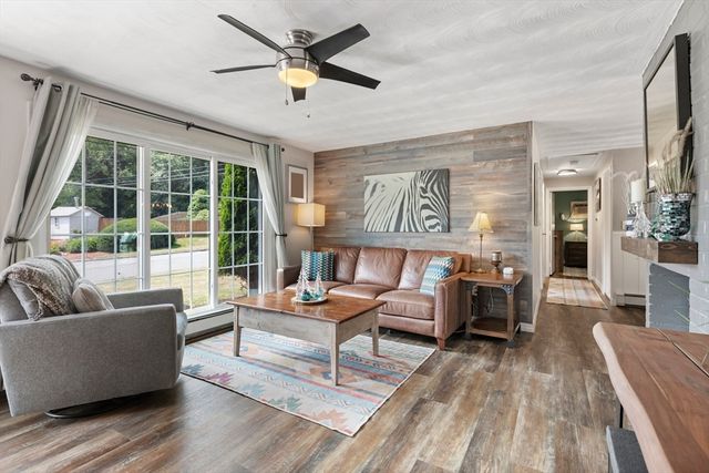 15 Michael Rd, Framingham, MA 01701
