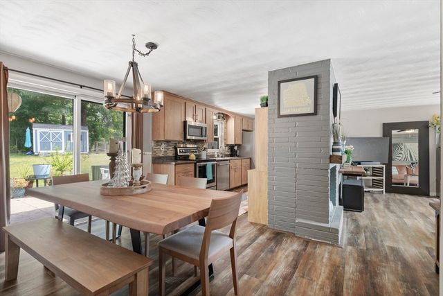 15 Michael Rd, Framingham, MA 01701