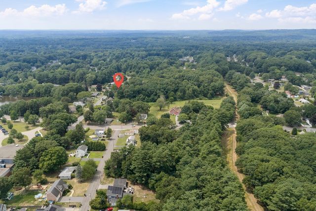 15 Michael Rd, Framingham, MA 01701