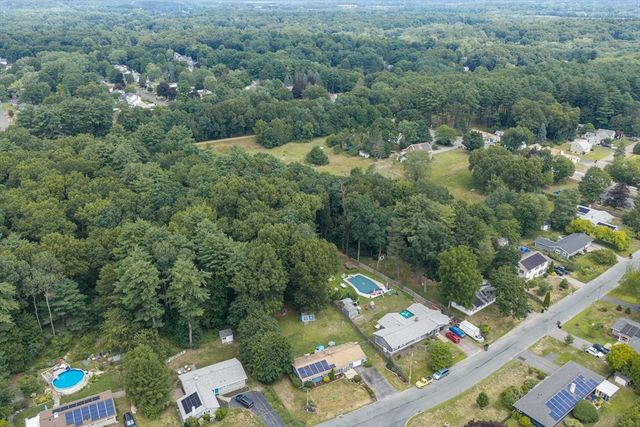 15 Michael Rd, Framingham, MA 01701