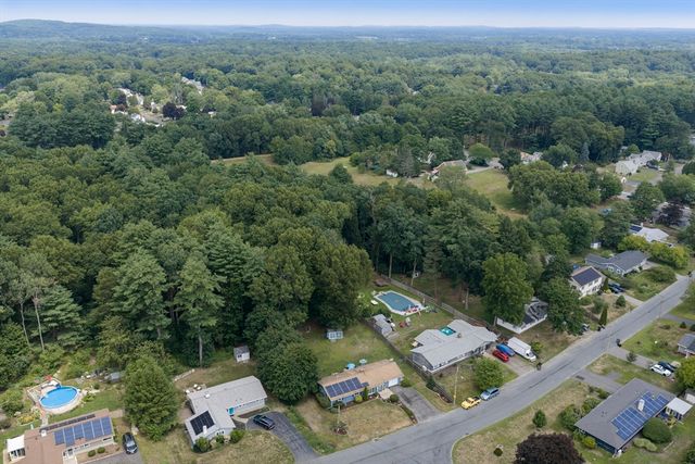 15 Michael Rd, Framingham, MA 01701