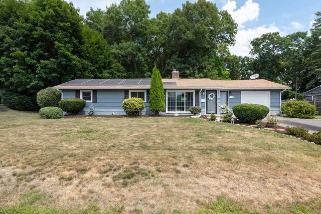 15 Michael Rd, Framingham, MA 01701