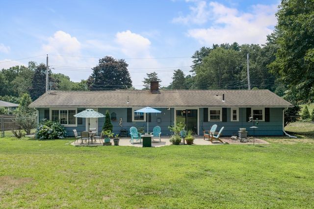 15 Michael Rd, Framingham, MA 01701