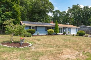 15 Michael Rd, Framingham, MA 01701