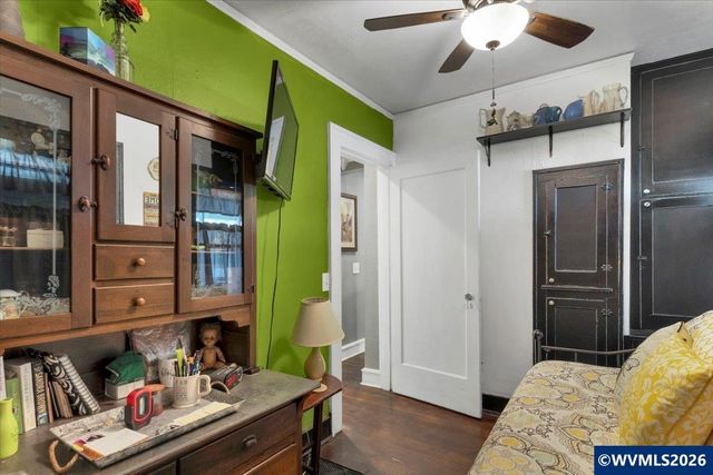 817 Main St, Lyons, OR 97358